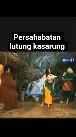 Lawakan khas Indonesia on Instagram: "OVJ adalah singkatan dari Opera Van Java, yaitu sebuah acara hiburan komedi di televisi Indonesia. Apa itu OVJ? OVJ merupakan program komedi dengan konsep drama panggung, di mana para pemain membawakan cerita secara santai dan penuh improvisasi. Gaya humornya dikenal ringan dan menghibur. Ciri khas OVJ: • Menggunakan tema drama atau cerita yang dibawakan secara komedi • Banyak improvisasi spontan • Menghadirkan parodi dan adegan lucu • Dibawakan oleh para ko