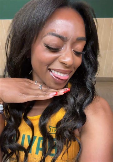 Danglin' My Feet TikTok Trend