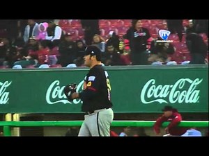 HomeRun de Luis Mauricio Suarez (2) de Toros de Tijuana 08-04-2015