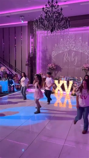 @ms.quincechoreographer | the vibe for this 🤭🤭 . . #quince #choreography #quinceañera #sweet15 #sweet16 #quinceaños #choreographers | Instagram