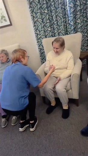 This is our Sonas Session. The concept was put together by Nuns. With a greeting song sung to each person, which leads onto singing, movements, a smell and taste session, instruments or tools and ending with a 'goodbye for now' song. Although a little bit dated, it has always brought harmony and togetherness in the group. | Redbond Lodge - Runwood Homes Senior Living