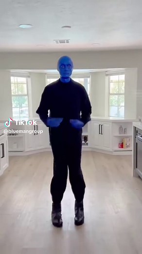 Blue Man Group: The Ultimate Entertainment Experience | Tickets & Shows Available