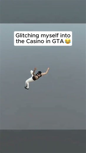 glitching myself into the casino in gta v #gta #gtaonline #gtafunnymoments #casino #funny #glitch