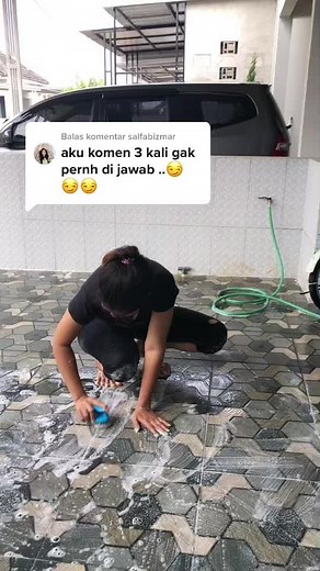 Effective Leg Cleaning Techniques for Home Care