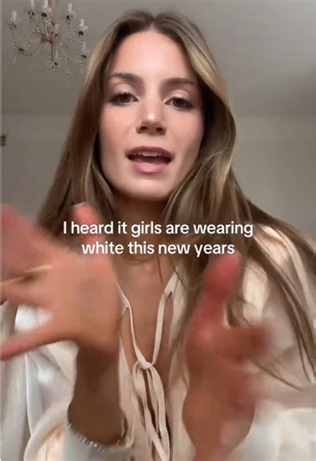 Last fit check #missrosier #newyearsoutfit #newyearsoutfit2026 #whitenewyearoutfit #nyårsoutfit @missrosier_official