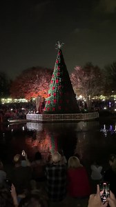 271 reactions · 34 shares | Dickens Tree Lighting in Downtown Plano Arts District Haggard Park #LovePlano #VisitPlano | Visit Plano | Facebook