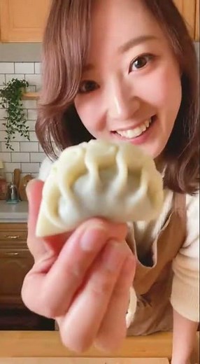 Crispy Japanese Gyoza Recipe at Home | Nana’s Japanese Kitchen