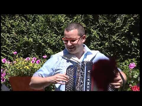 la tradivelle par l' Orchestre Dominique & Stéphanie FLOQUET