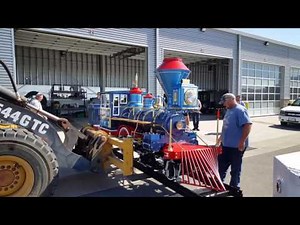 The new locomotive for Santa Rosa's Howarth Park arrives in town