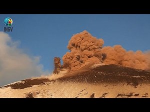 Der Ätna ist aktiv: Spektakulärer Ausbruch und umgeleitete Flüge