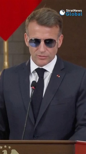 Macron's aviators are back and the internet has thoughts | #shorts #emmanuelmacron #aviators