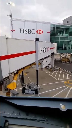 How to open the cockpit window of an a380😉✈️ #aviation #pilot #airbus