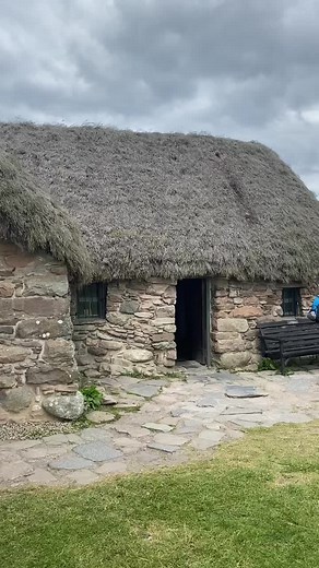 Exploring the Thatched Cottage at Culloden Battlefield