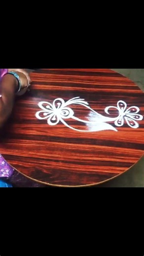Simple Free hand Rangoli Design//Attractive Rangoli Design For beginners
