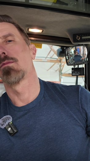 Backhoe quick coupler bucket swap #heavyequipment