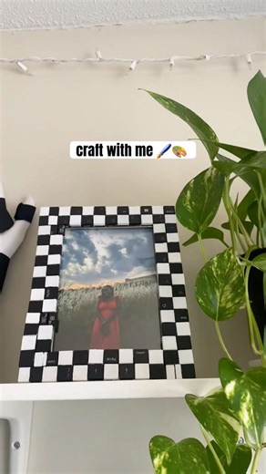 I turned old keyboard keys into a picture frame… #craft #diy #balance