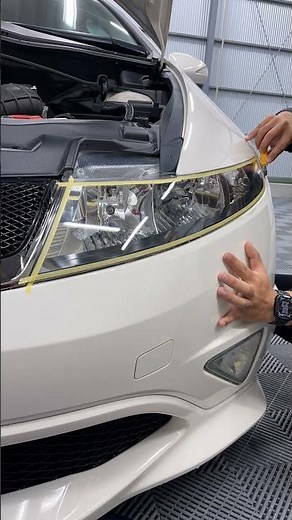 ヘッドライト プロテクションフィルム施工で黄ばみと傷を防止。新車の輝きを長期間維持するプロの技術を公開します #プロテクションフィルム #ヘッドライトプロテクションフィルム #保護 #宮崎市