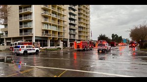 Firefighters battle high-rise fire in Midtown Phoenix