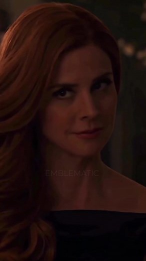 La elegancia como rebeldía en tiempos de rudeza