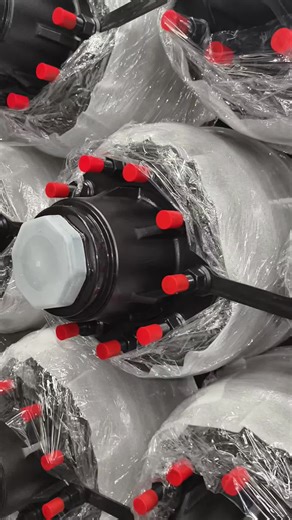 Eje de remolque estilo americano resistente ✅ Tubo cuadrado 127mm ✅ Tambor de freno externo ✅ Mantenimiento sencillo ✅ Gran capacidad de carga y alta durabilidad Venta directa de fábrica, envío mundial🚛🌎 Contáctame: WhatsApp y WeChat： 8618254730666 #EjeRemolque #PiezasCamion #RepuestosVehiculares
