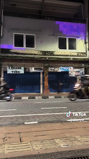 Exploring Street Projection Mapping Techniques