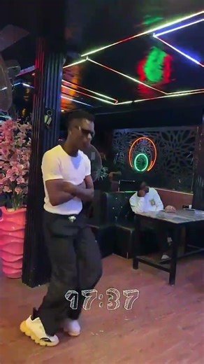 Wilz hay - Rahman jago haven't see this leg work. #wilzhay #music #dance #legwork #ibadan
