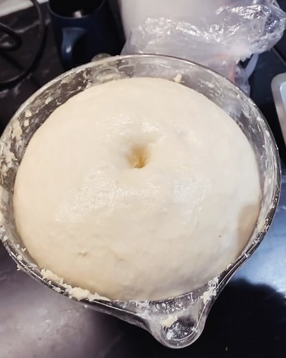 35K views · 32 reactions | Making belly buttons in the pizza dough. ✨ | Emmymade | Facebook