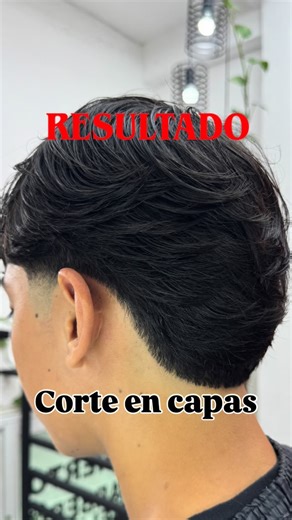 Ele Barbero on Instagram: "💈Corte de cabello en capas. Técnica de corte a tijera. - - - - - - - -#humor #barbershop #hairstyle #trending #haircut"