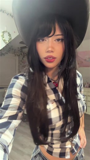 Country Fit Makeup: Transform Your Look