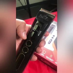A quick video on how to remove and add Kenchii blades to a Flash Clipper!!! 🔹 KENCHII🔹SHEARS✂️HOT TOOLS🔥 follow: @kenchii_grooming Visit us: http://www.kenchiigrooming.com ✂️✂️✂️✂️ - - - - - - - - - - #kenchii_grooming #kenchii #kenchiigrooming #groomingshears #groomer #groom #doggroomer #doggrooming #lovemykenchiis #shears #petstylist #petgroomer #haircut #dog #groomersofinstagram #dogshow #doggroomingshow #groomcompetition #dogsofinstagram #pets #groomstyle #groomdaily #doglovers #dogselfie
