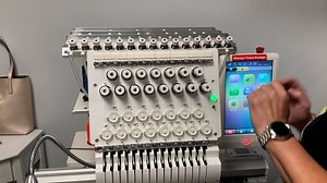 Avance 2020 Setting up the thread stand