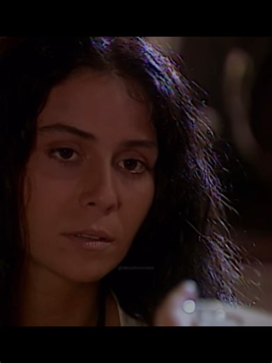 Nazira incita os irmãos a saber se as noivas ainda são virgens. Zoraide lê a sorte de Jade e vê Lucas duas vezes na vida dela. Yvete mostra para Laurinda o belo colar de diamantes que ganhou do noivo, mas “desmonta” ao saber da morte de Diogo.