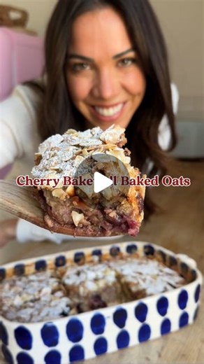 Dr Hazel Wallace BSc MSc MBBCh on Instagram: "Cherry Bakewell baked oats 🍒 This recipe was like a time Machine taking me back to sharing cherry bakewell tarts with my dad on the beach wall. Baked oats don’t replace tarts but they’re a very happy, nourishing middle ground for week day breakfasts 🫶🏼 Ingredients 👇 (Serves 4-6 depending on hunger levels) 2 ripe medium bananas, mashed 200g rolled oats 1 tsp baking powder 60g vanilla protein powder (swap to plain flour) 400ml milk of choice 1 tsp 