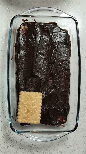 Easy Biscuit Cake #foodshorts #shorts