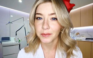 THE EXTREMELY UNPREDICTABLE DERMATOLOGIST ｜ Face Touching, Gloves, Up Close