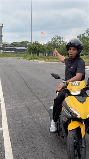 visual tayar lebar besar dan bunga tebal pade y16 ni paling selamat, hakikat paling bahaye