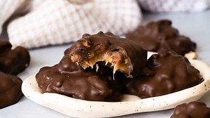 591K views · 4.6K reactions | Do not make these homemade Chocolate Turtles unless you’re prepared to eat an embarrassing amount! They’re that good. | Tastes Better From Scratch | Facebook