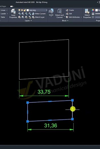Why are dimensions not linked to objects in AutoCAD?