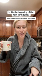 1.1M views · 47K reactions | Did y’all hear about this volcano that hasn’t erupted in 12,000 years? #explore #volcanoes #volcanoeruption | Kela Holifield | Facebook