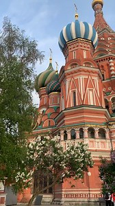 25K views · 2.5K reactions | St. Basil's Cathedral is one of the main sights of Moscow. | Beautiful Russia | Facebook