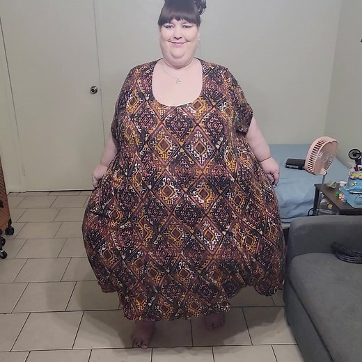 Always remember you are enough just the way you are because you are amazing! 😘 (Big soft cuddly hug) #celestialsusanne #Fyp #foryou #ssbbwlover #fattest #weightgain #fat #gainer #superchub #bellystuffing #explore #lifestyle #fatgirl #fatbabe #bigbelly #bigbellygirl #feedee #feedeegirl #feederism #fatface #biggirl #weightgainjourney #bbwlove #belly #fatisbeautiful #bellyfat #fatgirrl #bbwgoddess #gettingfatter