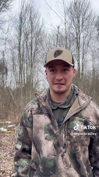 Humorous Deer Hunting Adventures with Friends