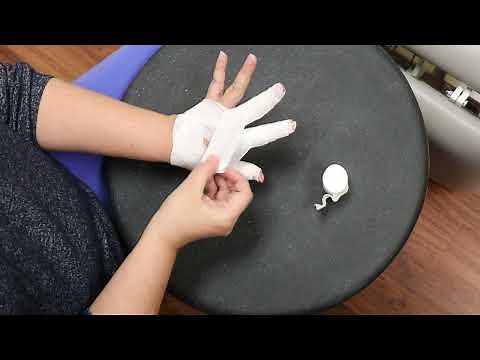 Lymphedema wrapping - hand, solo