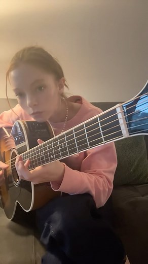 Maddie Rice 🎸 on Instagram: "Practicing “Late Blooming” to open for @soundslikekathleen Oct 22 at @cassettenyc ! Check out the song if you haven’t already and then critique my posture 🦧 Tix and tune in bio"