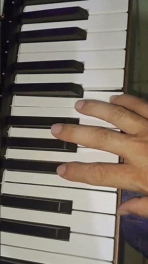DIME PORQUE ESTAS TRISTE MELODIA SENCILLA DO+ #musica #tutorial
