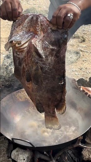 Frying a GIANT 4.9kg Grouper! (Expensive Fish) 🔥