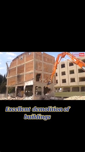 #buldosertiktok #demolition #building #smashing #satisfying #satisfy #fy #fypシ゚viral #fypage