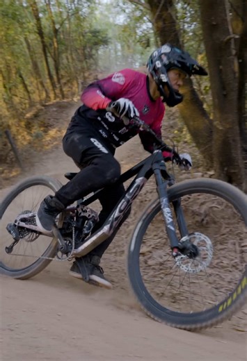 Designed to enduro. Ready to descend🚵 From smooth lines to steep descents — XDS Nokota delivers. #xds #mtb #nokota #enduromtb #downhill