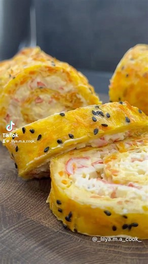 🧀 Cheese and crab roll