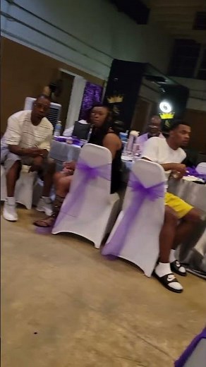 Comedy, Small Fry Gets Audience Singing Gospel